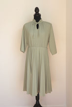 Load image into Gallery viewer, 1970s Ruffled High Neck Mint Green Dress | ' C&A ' | Modern size X Large