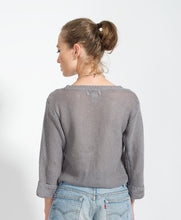 Load image into Gallery viewer, Vintage 1990s Crop Knitted Sweater | 'New Expressions divisions by Bobbie Brooks' | Modern Size Medium