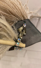 Load image into Gallery viewer, Vintage 1960s Ostrich feather and Hunter Green Satin Capulet | Size 52 Small