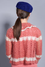 Indlæs billede til gallerivisning Vintage 1940s Crocheted Pink Cardigan | Handmade | Modern Size X Small
