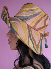 Ladda upp bild till gallerivisning, Vintage 1960s 70s Cartwheel Summer Hat | Pucci Like Print | Size 54
