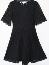 Ladda upp bild till gallerivisning, 1960 Black Lace Dress
