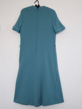 Indlæs billede til gallerivisning Backside of Vintage pan Am Blue Dress
